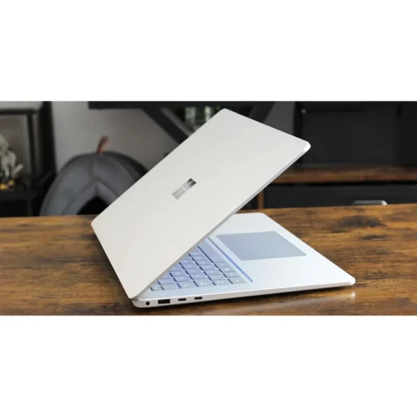 Microsoft Surface Laptop 7 - 13.8 Copilot